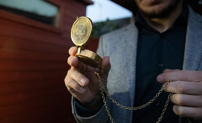 Handmade Antique Vintage Brass Compass | Exquisite Nautical Compass | Home Decor | Pocket Compass Gift for Every Occasion | Super7One