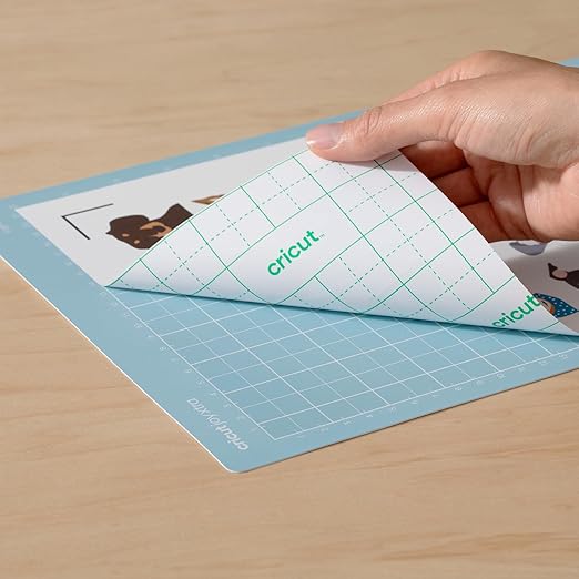 Cricut Joy Xtra-Sticker Starter Kit Smart Cutting Machine, White