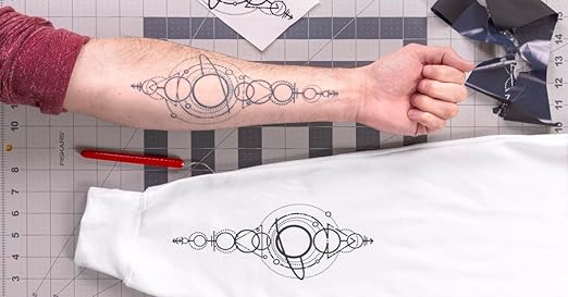 Siser Romeo Essential Bundle - 24" Professional Cutting Machine for Vinyl, Paper, and More – WiFi Compatible with Windows & Mac - Includes Leonardo Design Studio Software, Roll Holder Accessory