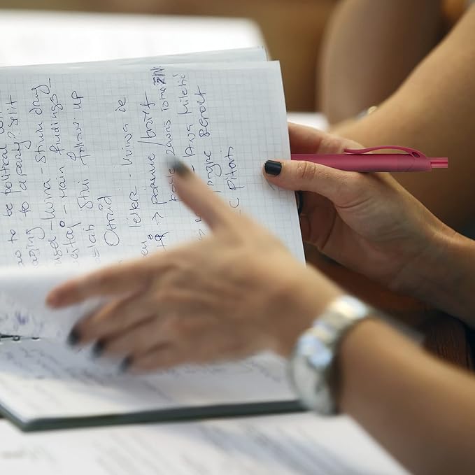 Deegtran 200 Pack No Bleed Green Barrel Click Pens, Wholesale Retractable Ballpoint Pens, Medium Point, Smooth Ink, 1.0MM Black Ink