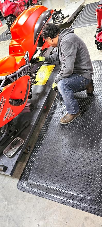 Rhino Mats, American Classic Diamond Anti-Fatigue Mats, Industrial Ergonomic Comfort Standing Mat for Work, Home, Garage, Office, Kitchen or Anywhere (Black 1" Thick, 4 FT. x 22 FT.)