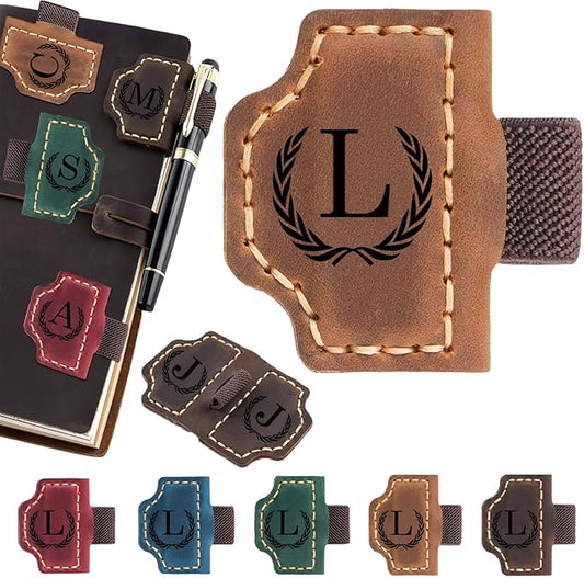 Personalized Magnetic Leather Bookmark with Pen Holder - 26 Letters Custom Book Mark with Name Initial Engraved Book Marker for Readers, Book Lovers, Travelers - Gift for Women & Men(Light Brown，L